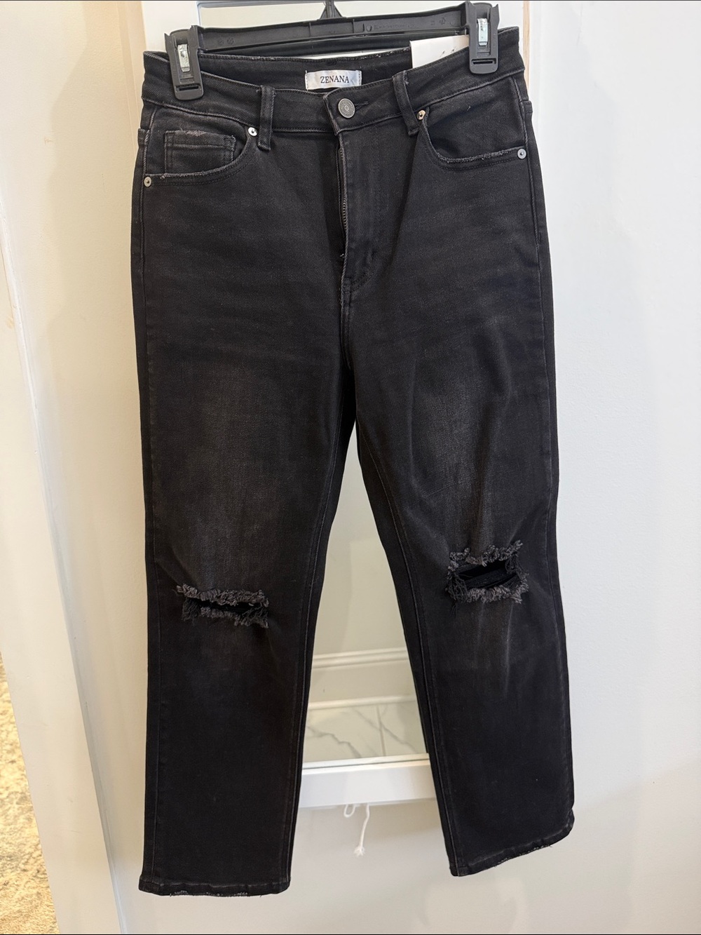 Zenana Outfitters Black Slim Straight Distressed Jeans